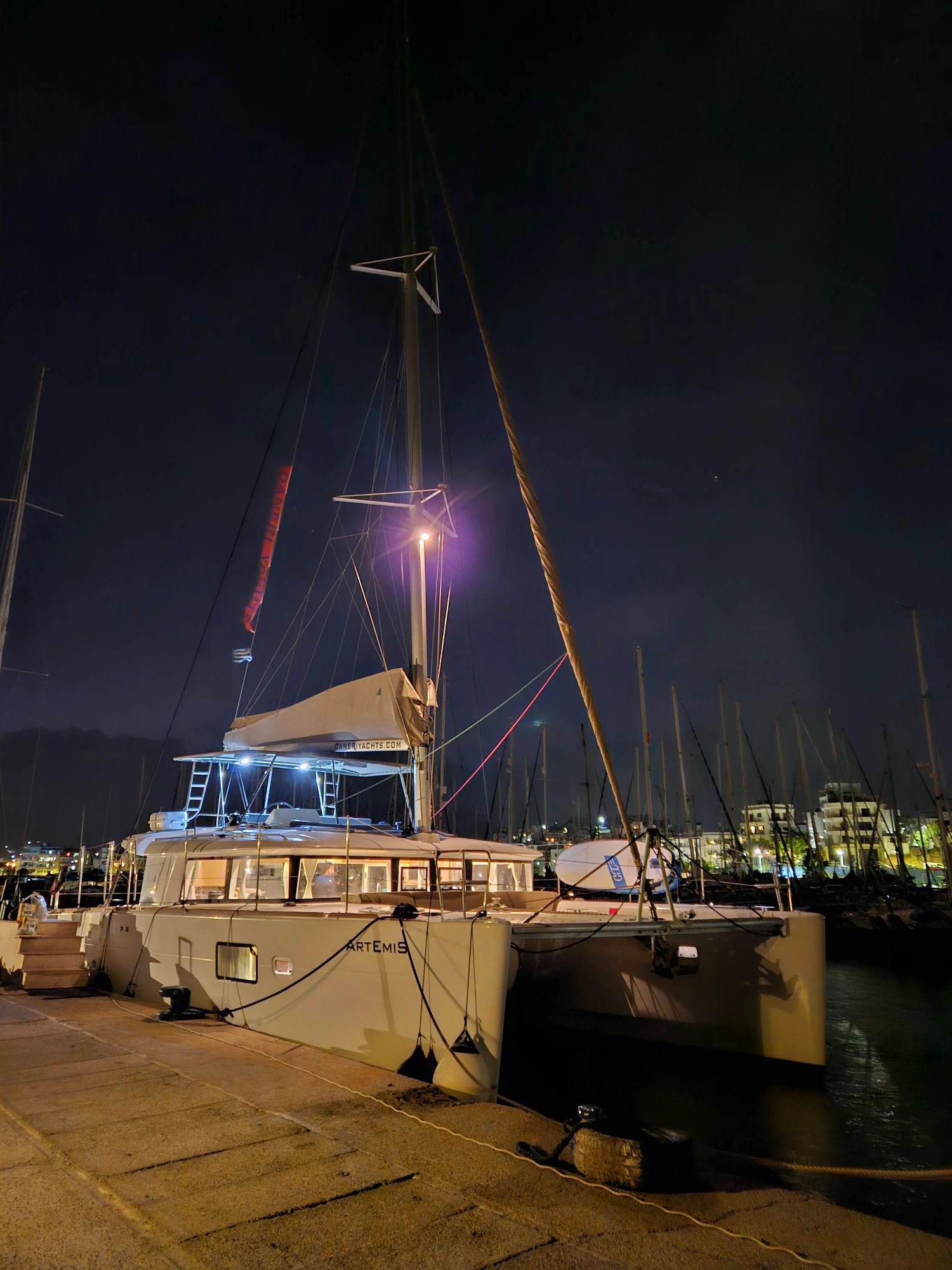 assets/images/my-photos/artemis-lagoon-450f.webp